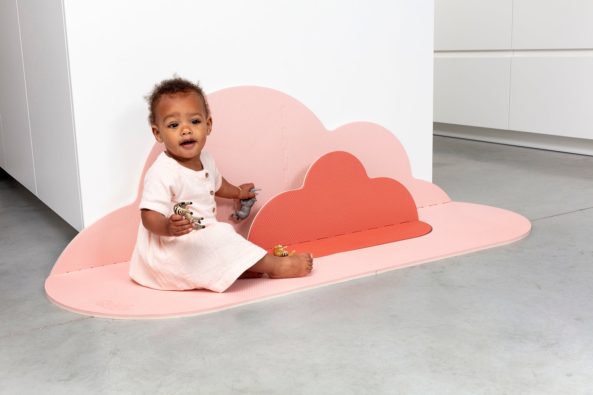 AANBIEDING! Quut - Speelmat 'Head in the clouds', Small, Roze/Blush rose (90 x 145 cm)